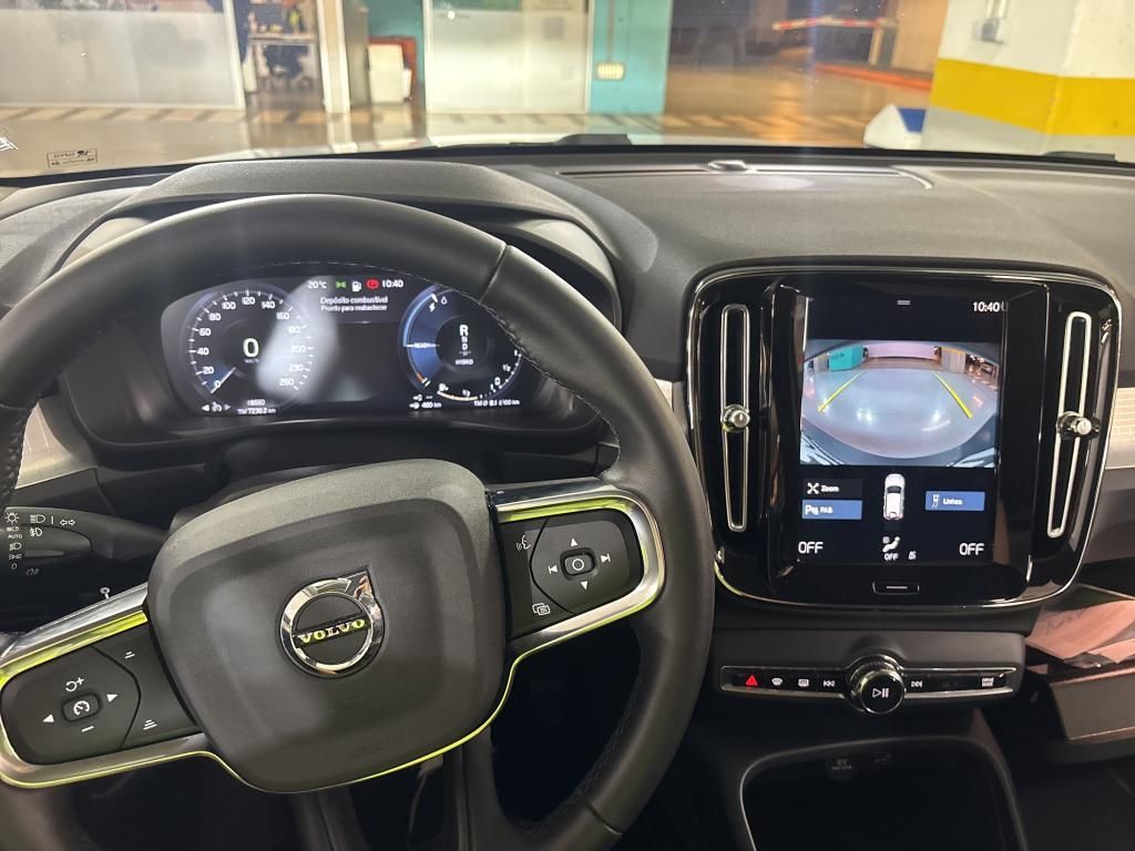 volvo-xc40-2022-hibrido-a-gasolina-1477cc