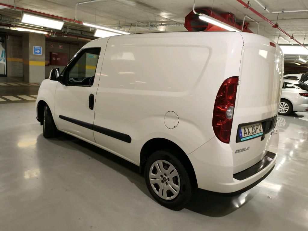 fiat-doblo-2023-diesel-1598cc