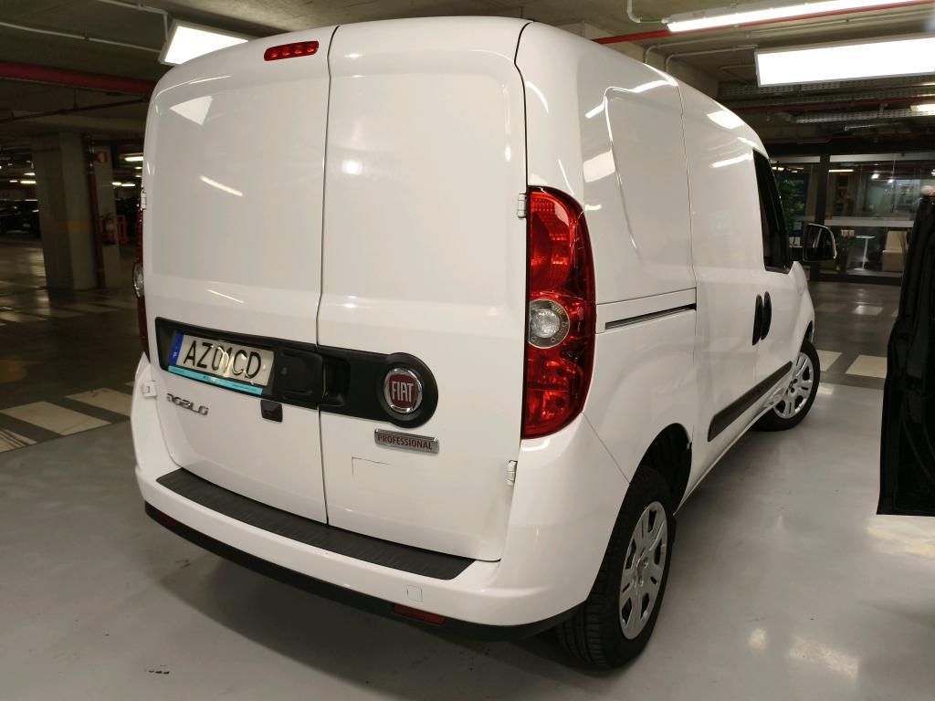 fiat-doblo-2023-diesel-1598cc