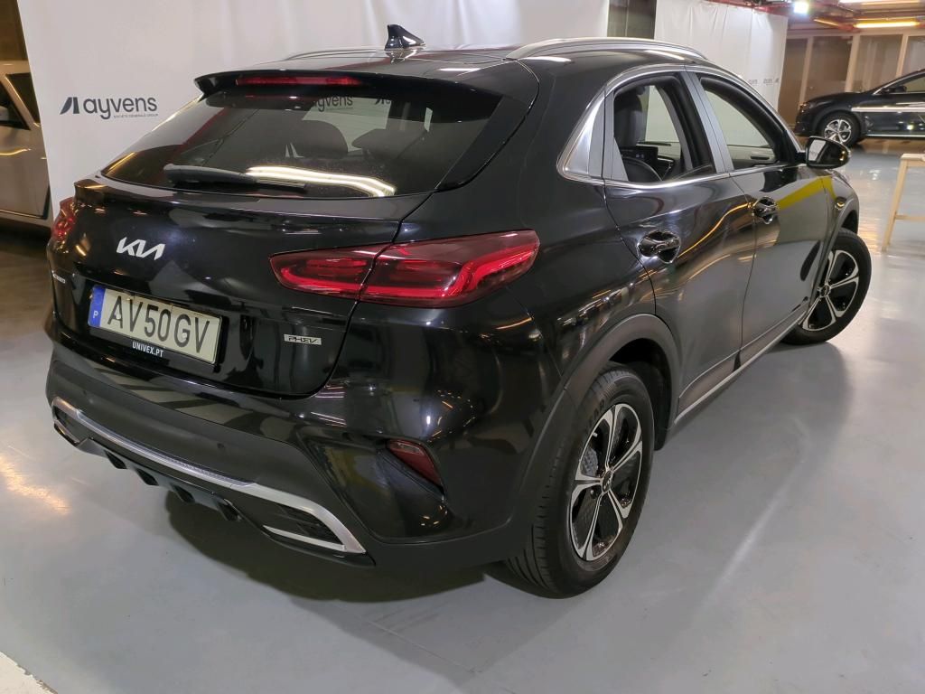kia-xceed-2022-hibrido-a-gasolina-1580cc