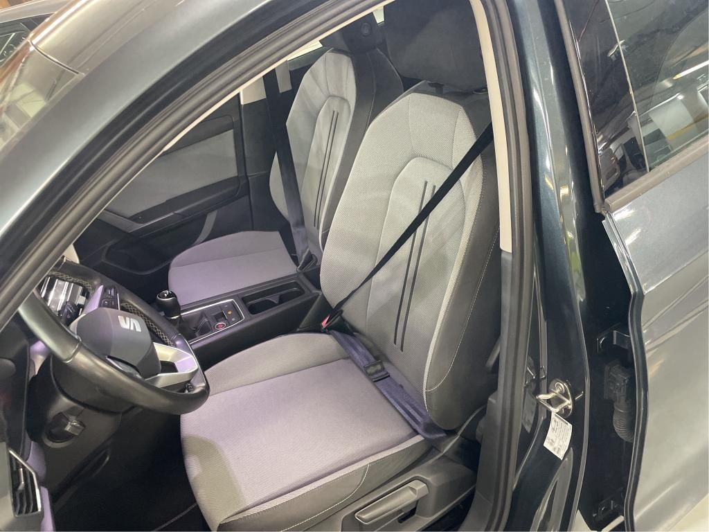seat-leon-2024-gasolina-999cc
