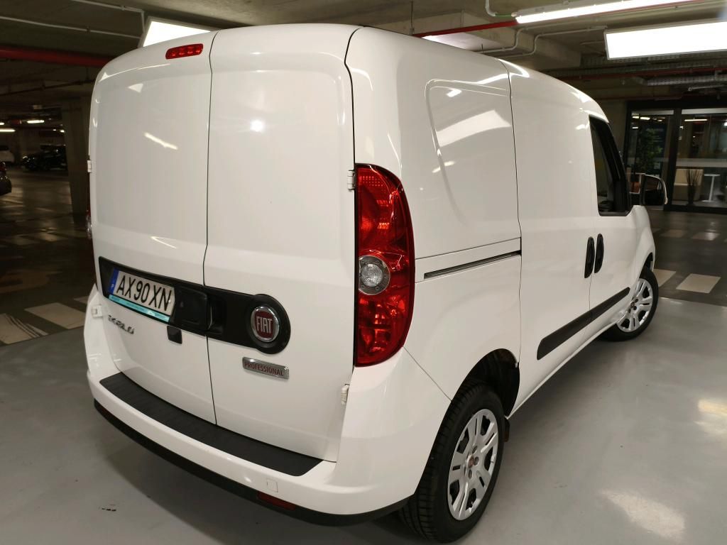 fiat-doblo-2023-diesel-1598cc