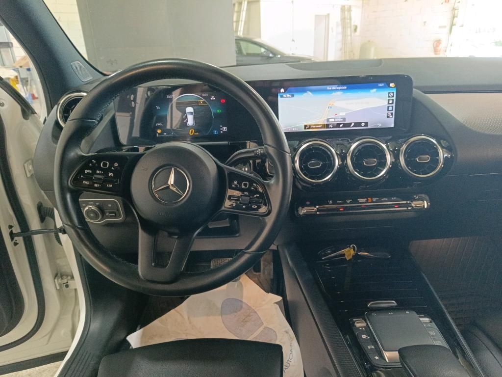 mercedes-benz-gla-2022-diesel-1950cc
