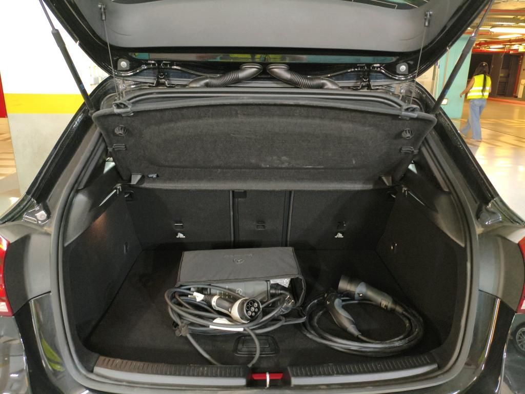 mercedes-benz-classe-a-2022-hibrido-a-gasolina-1332cc