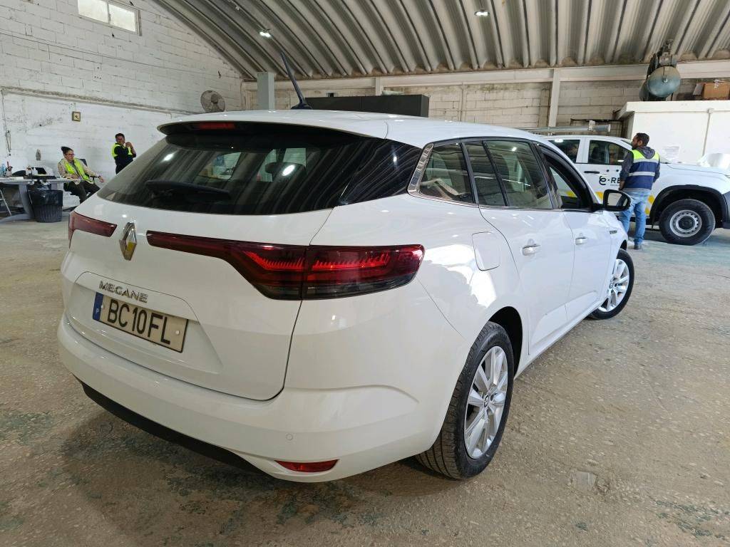 renault-megane-sport-tourer-2023-diesel-1461cc