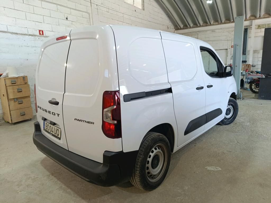 peugeot-partner-2024-diesel-1499cc