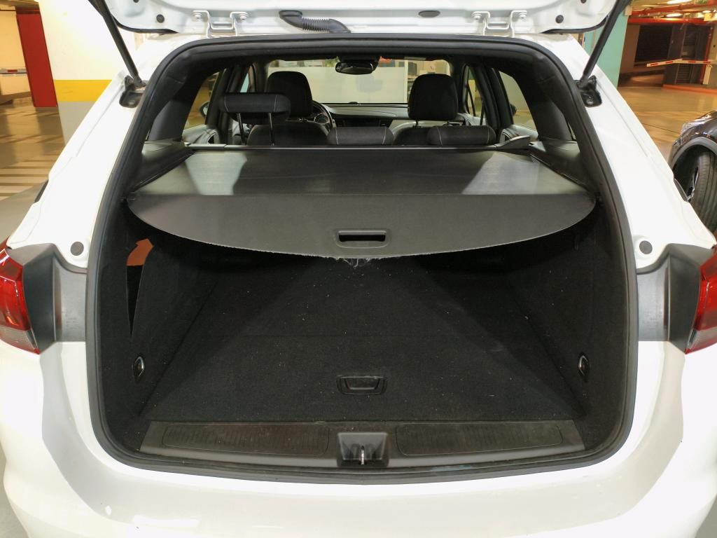 opel-astra-sport-tourer-2021-diesel-1496cc