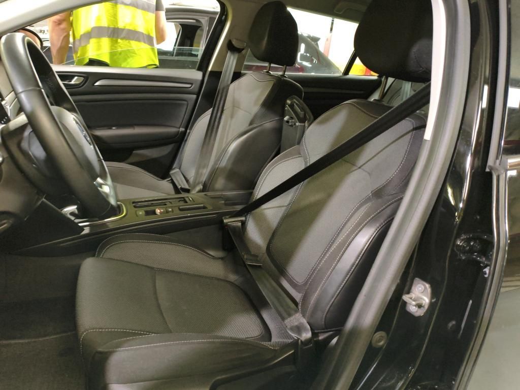 renault-megane-sport-tourer-2023-diesel-1461cc