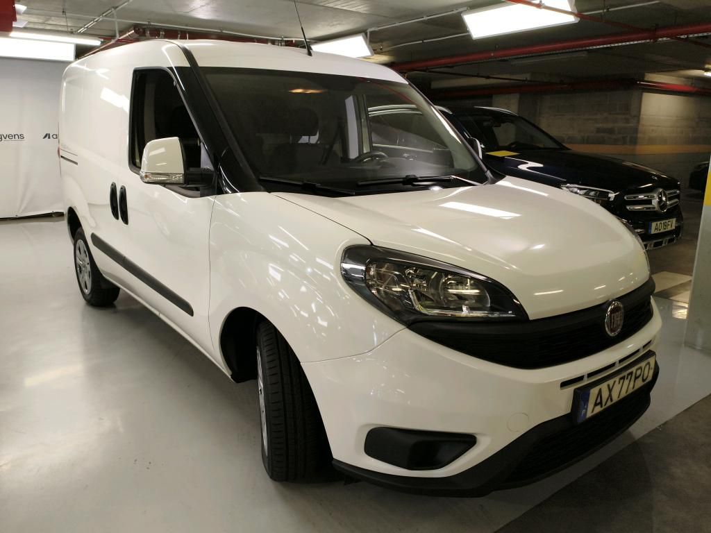 fiat-doblo-2023-diesel-1598cc