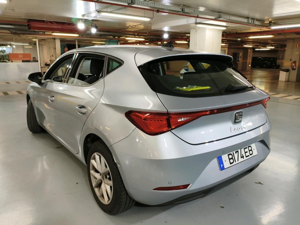 seat-leon-2024-gasolina-999cc
