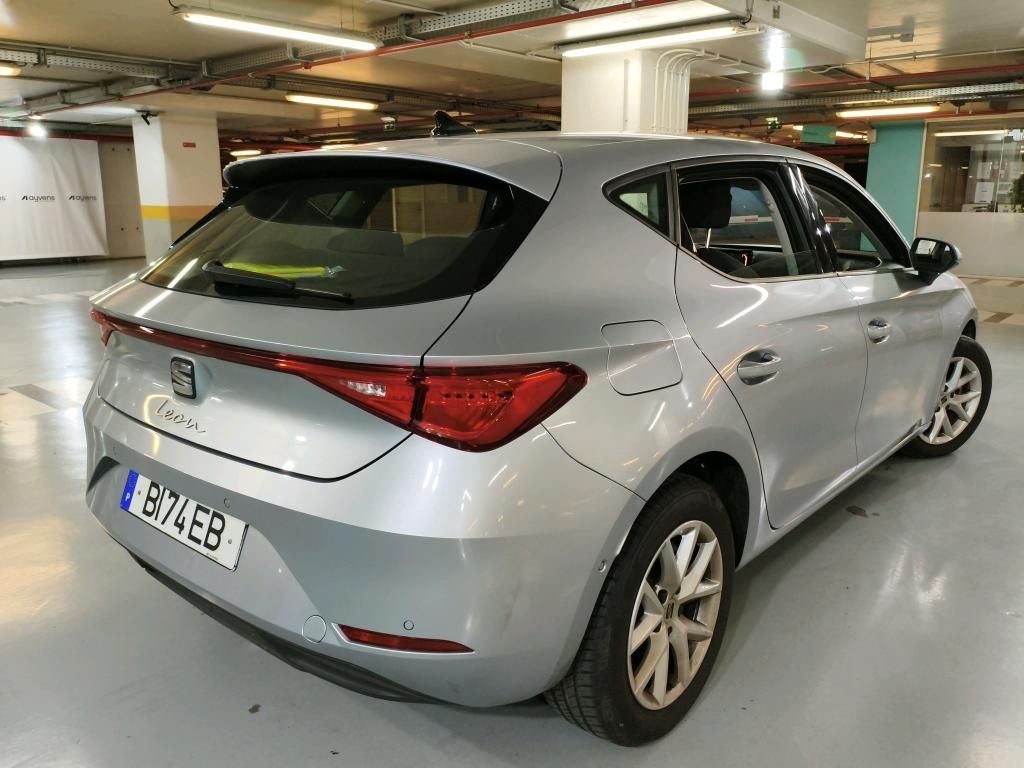 seat-leon-2024-gasolina-999cc