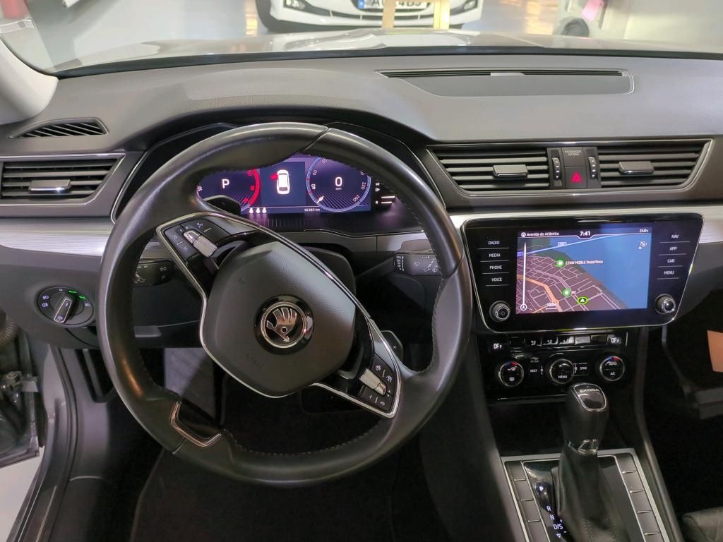skoda-superb-2022-diesel-1968cc