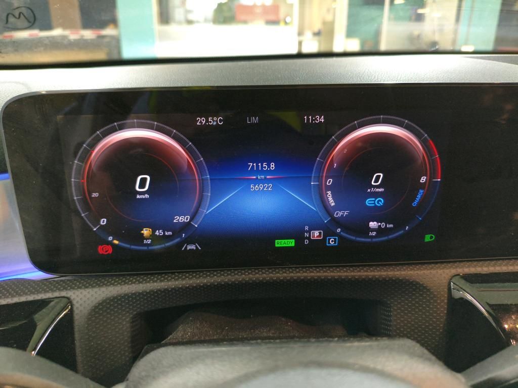 mercedes-benz-classe-a-2022-hibrido-a-gasolina-1332cc