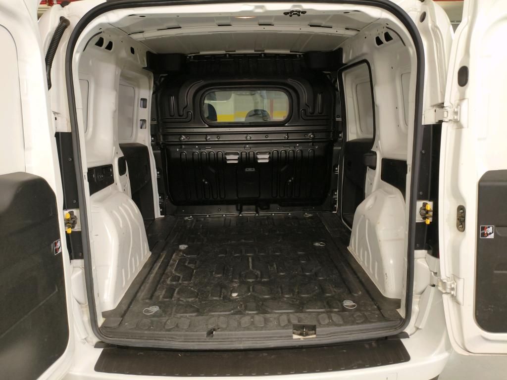 fiat-doblo-2023-diesel-1598cc