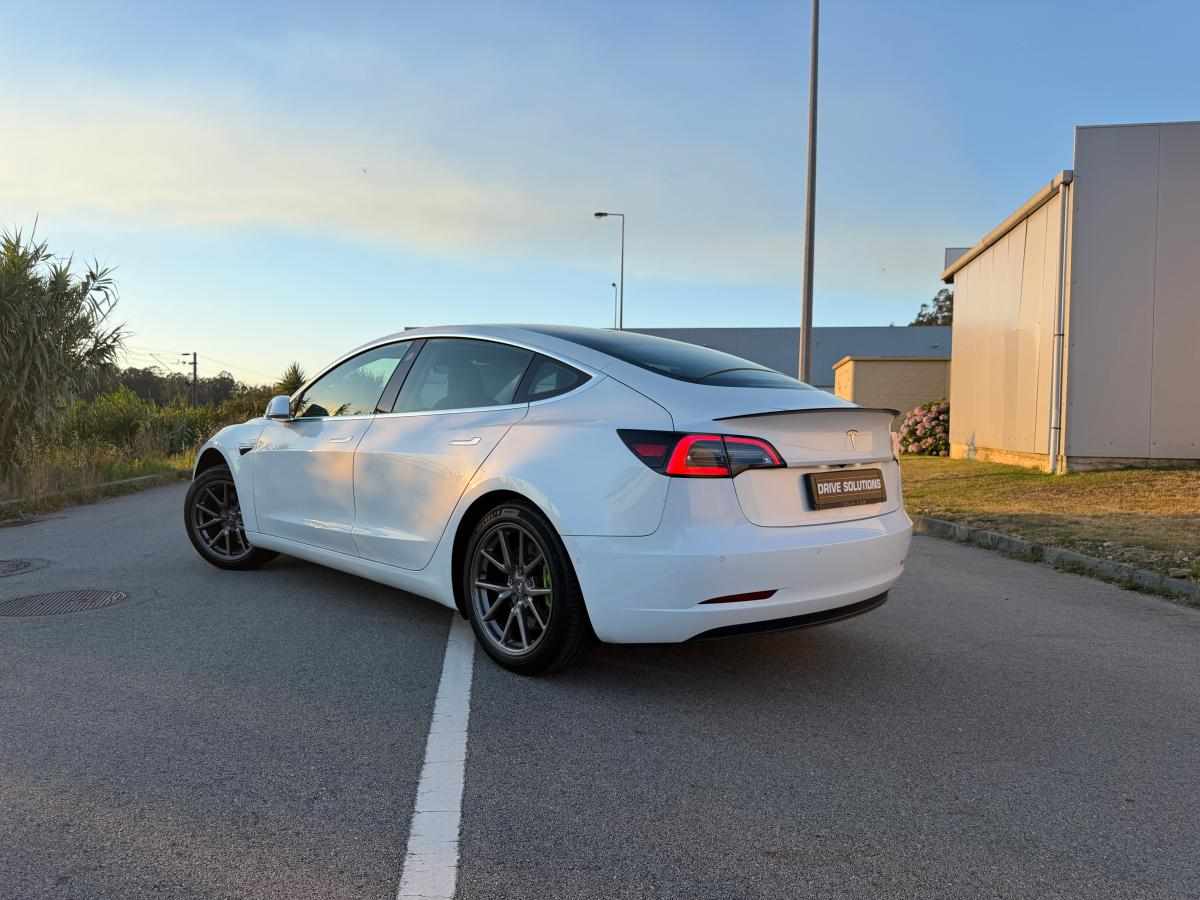 tesla-model-3-standard-range-plus-2019-eletrico