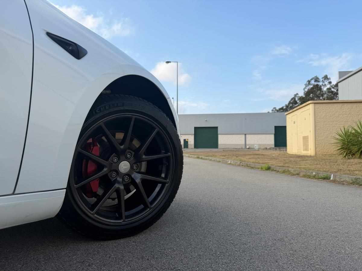 tesla-model-3-standard-range-2022-eletrico