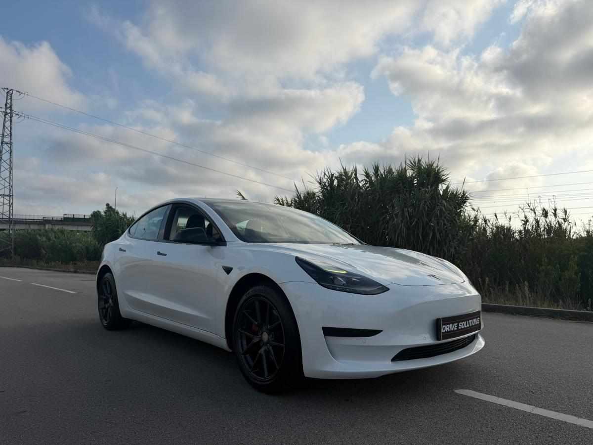 tesla-model-3-standard-range-2022-eletrico