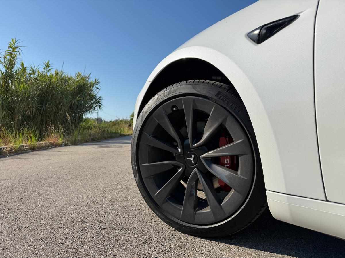 tesla-model-3-standard-range-2022-eletrico