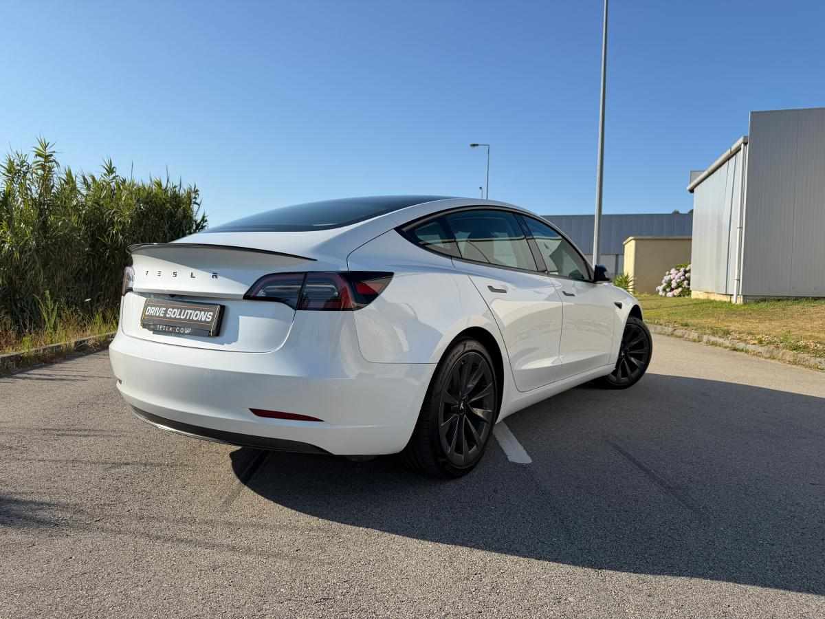 tesla-model-3-standard-range-2022-eletrico