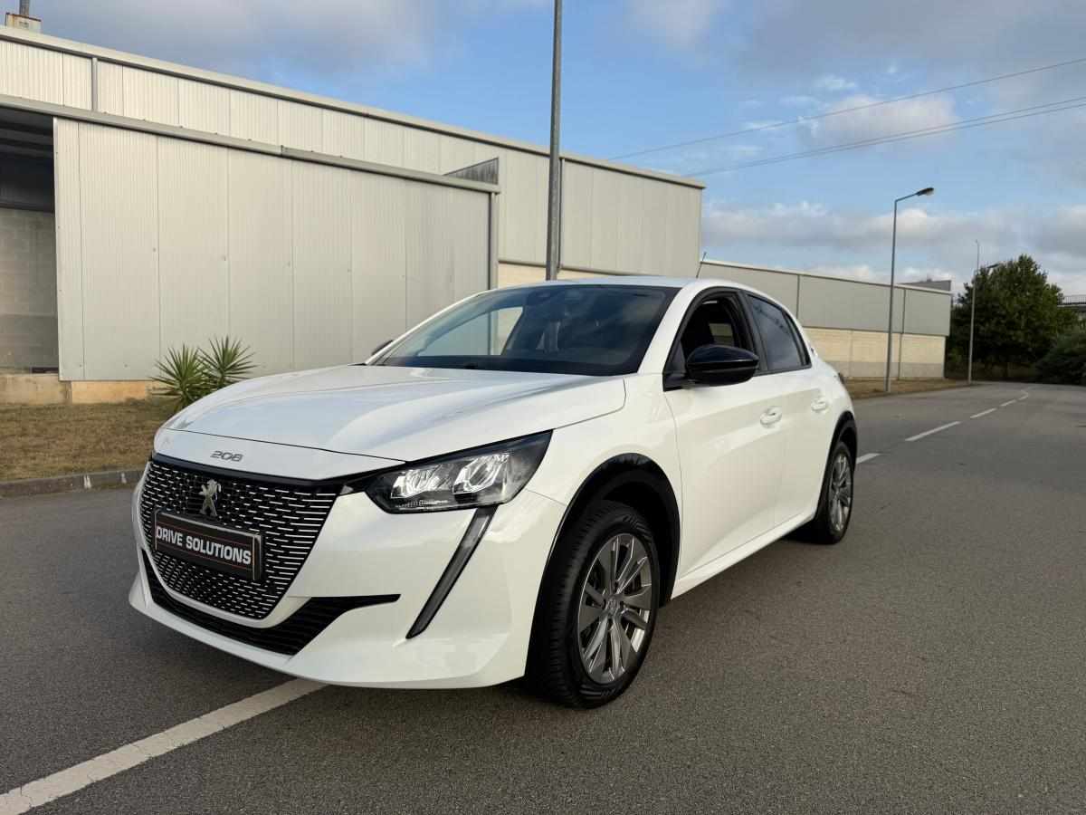 peugeot-e-208-ev-50-kwh-2022-eletrico