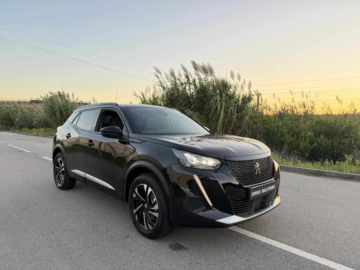 peugeot-e-2008-allure-ev-50kwh-2023-eletrico