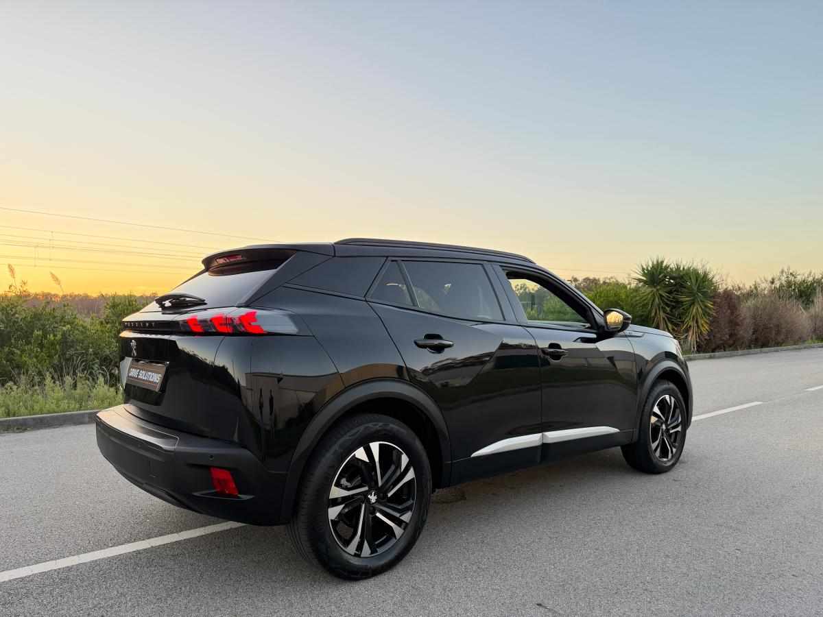 peugeot-e-2008-allure-ev-50kwh-2023-eletrico