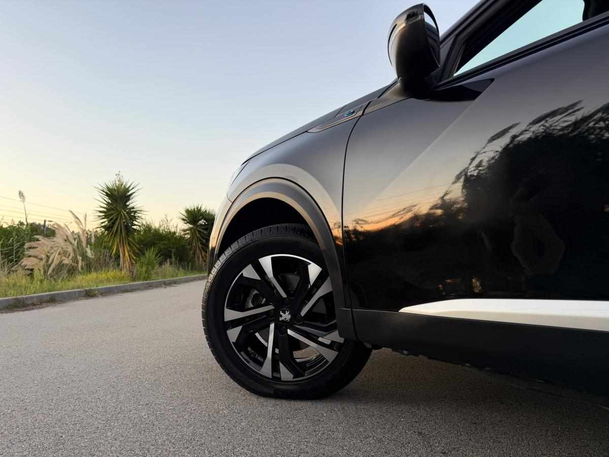 peugeot-e-2008-allure-ev-50kwh-2023-eletrico