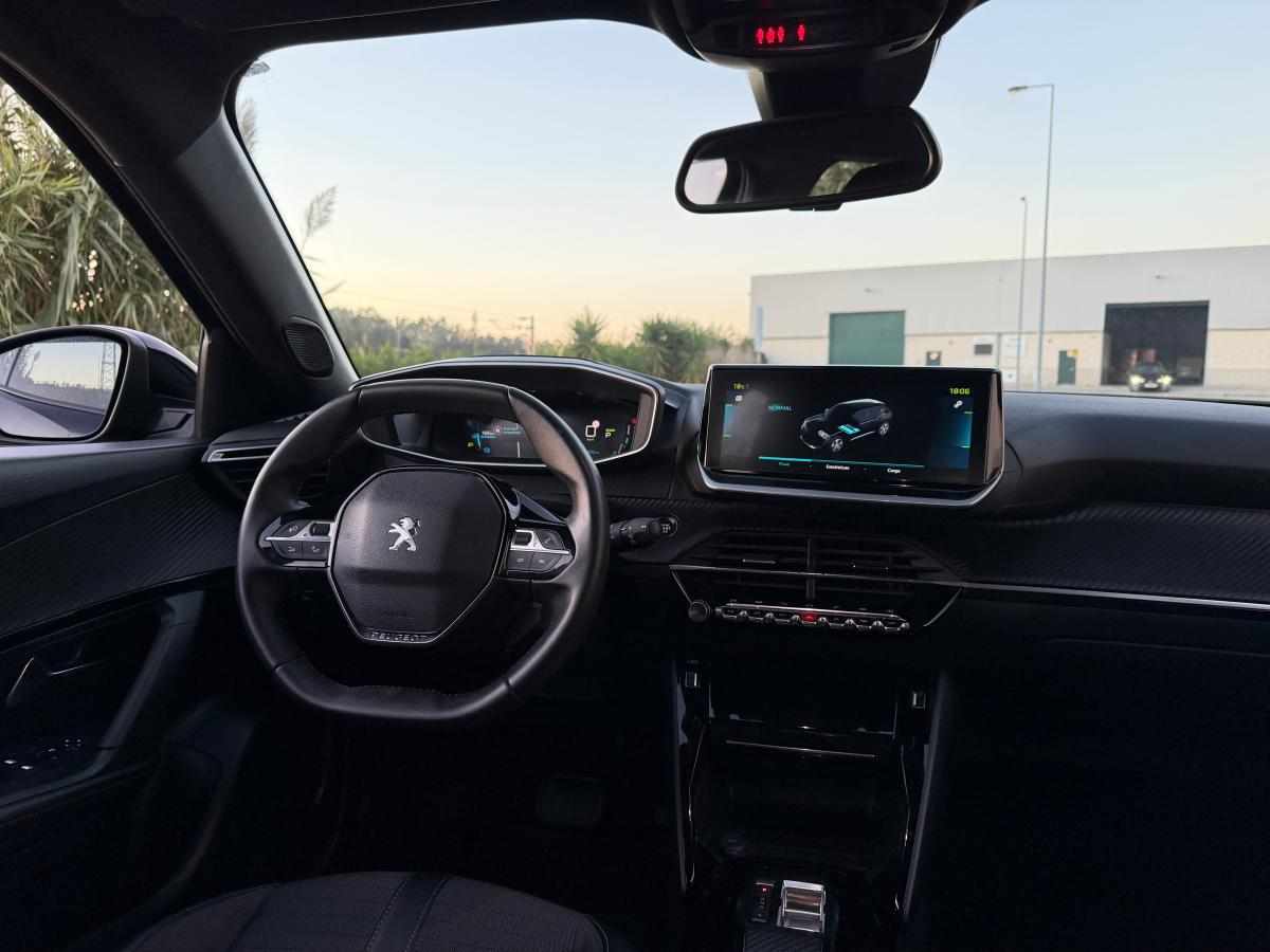 peugeot-e-2008-allure-ev-50kwh-2023-eletrico