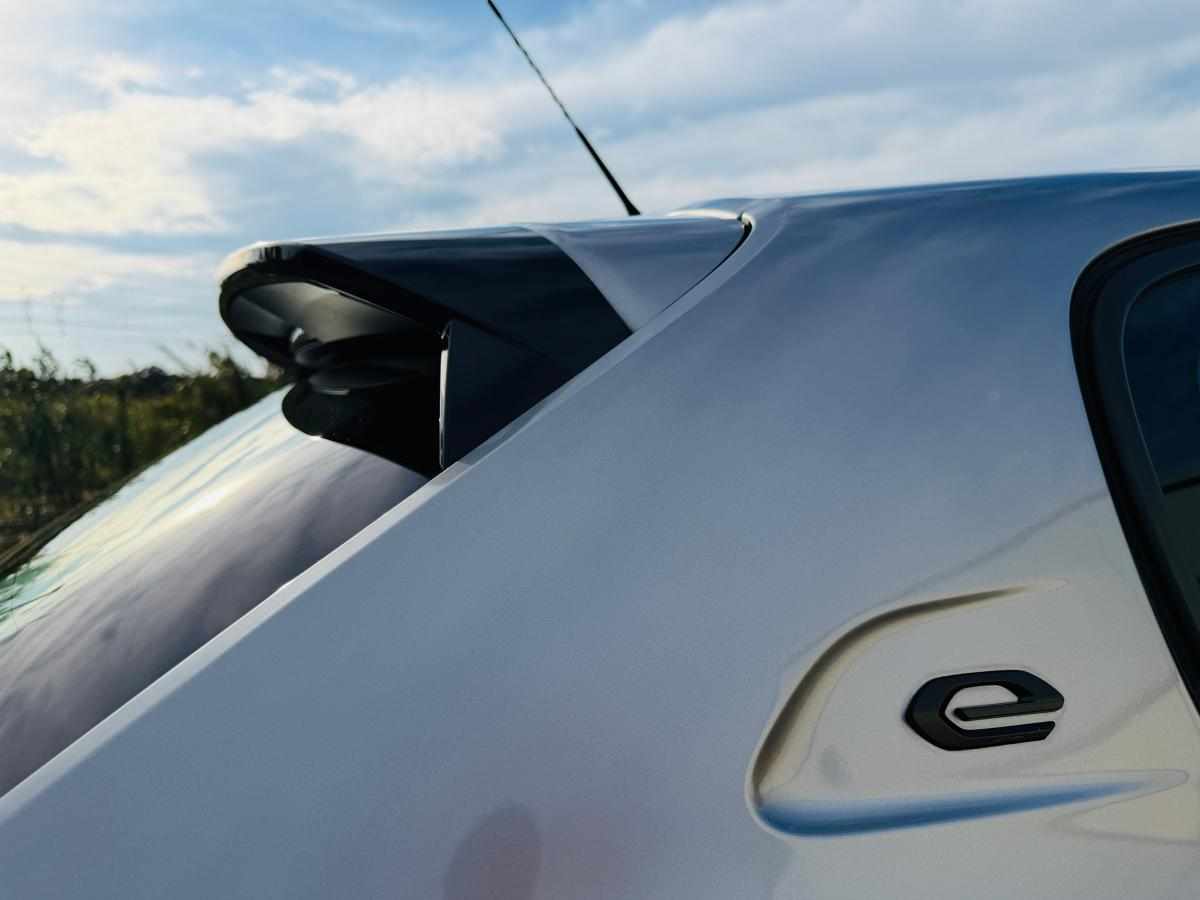 peugeot-e-208-ev-50-kwh-2021-eletrico