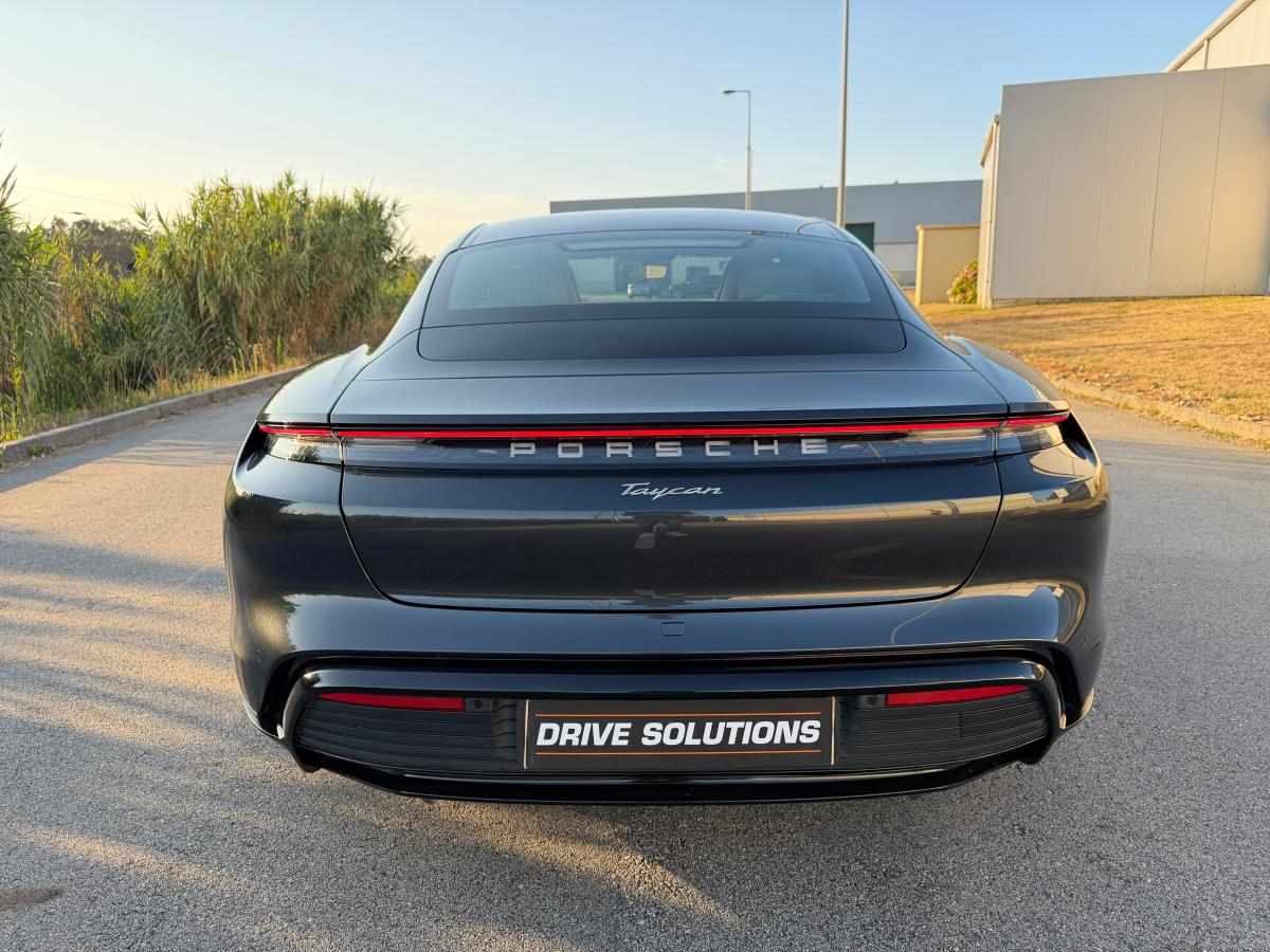 porsche-taycan-taycan-2021-eletrico