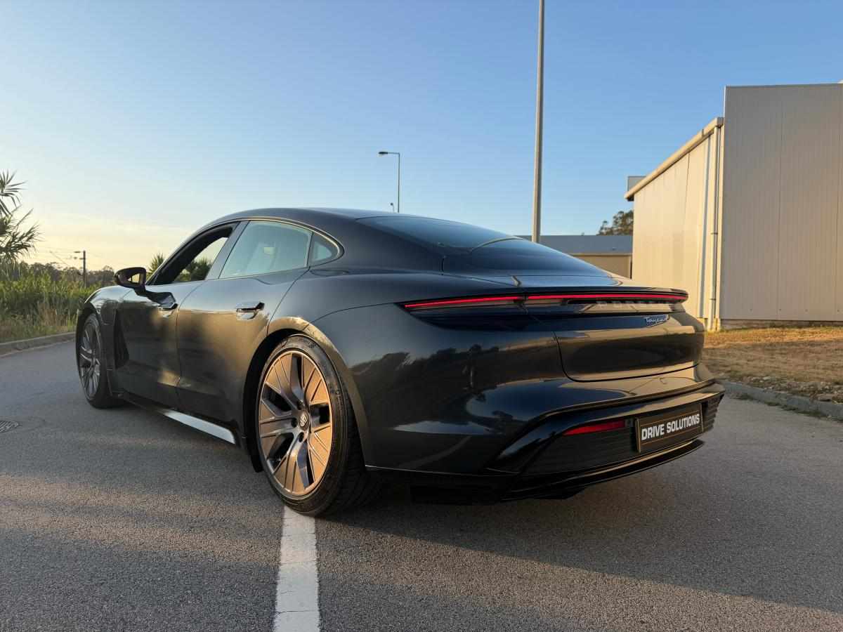 porsche-taycan-taycan-2021-eletrico