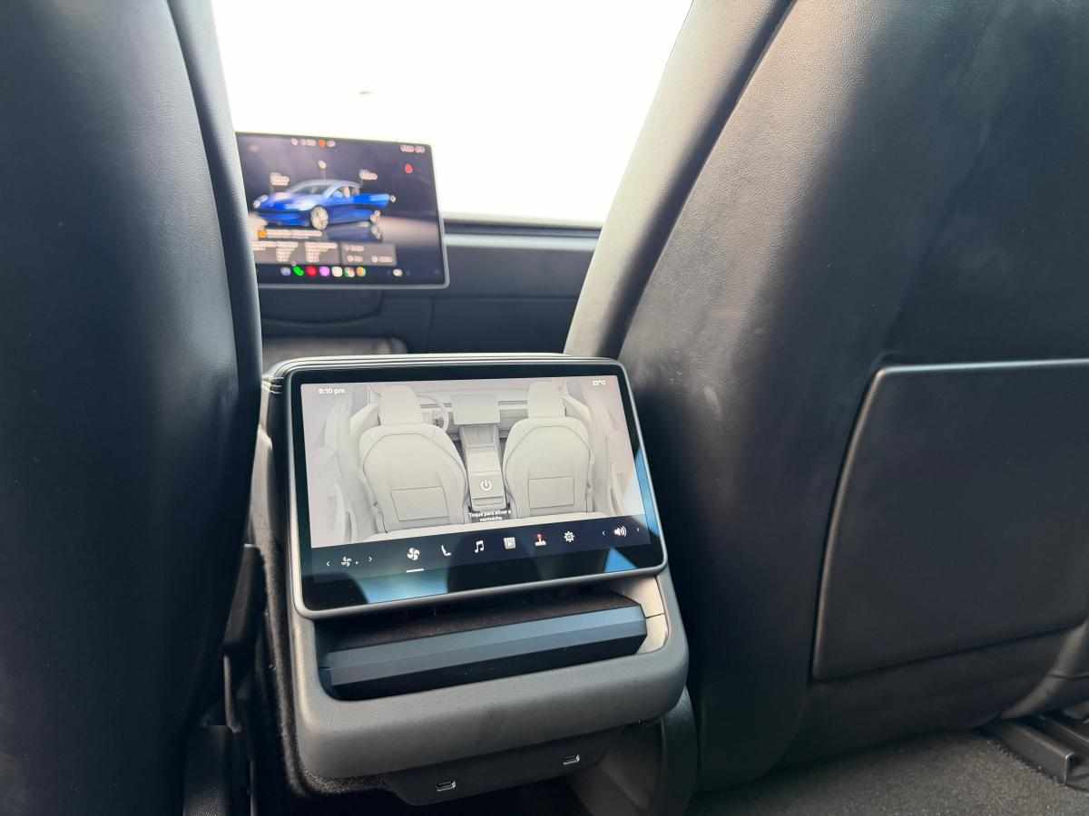 tesla-model-3-standard-range-2023-eletrico