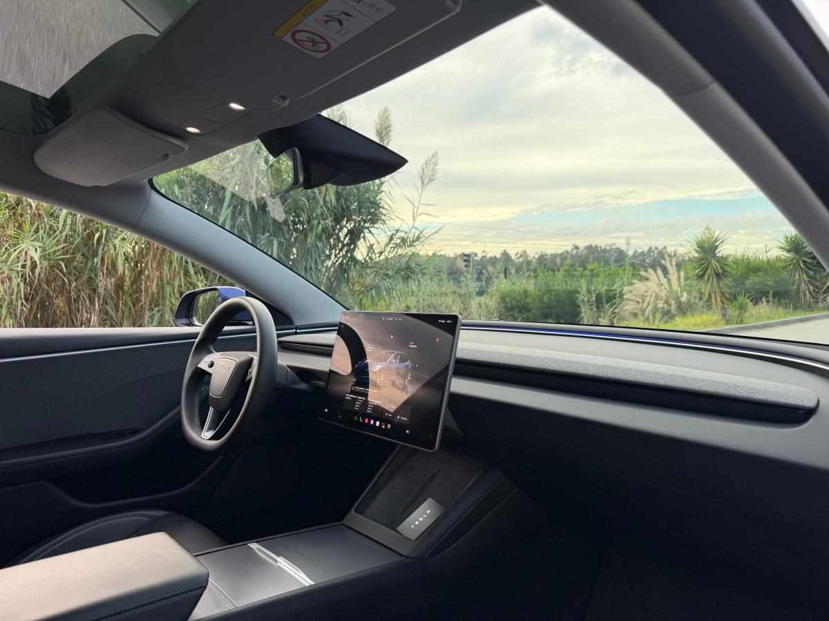 tesla-model-3-standard-range-2023-eletrico
