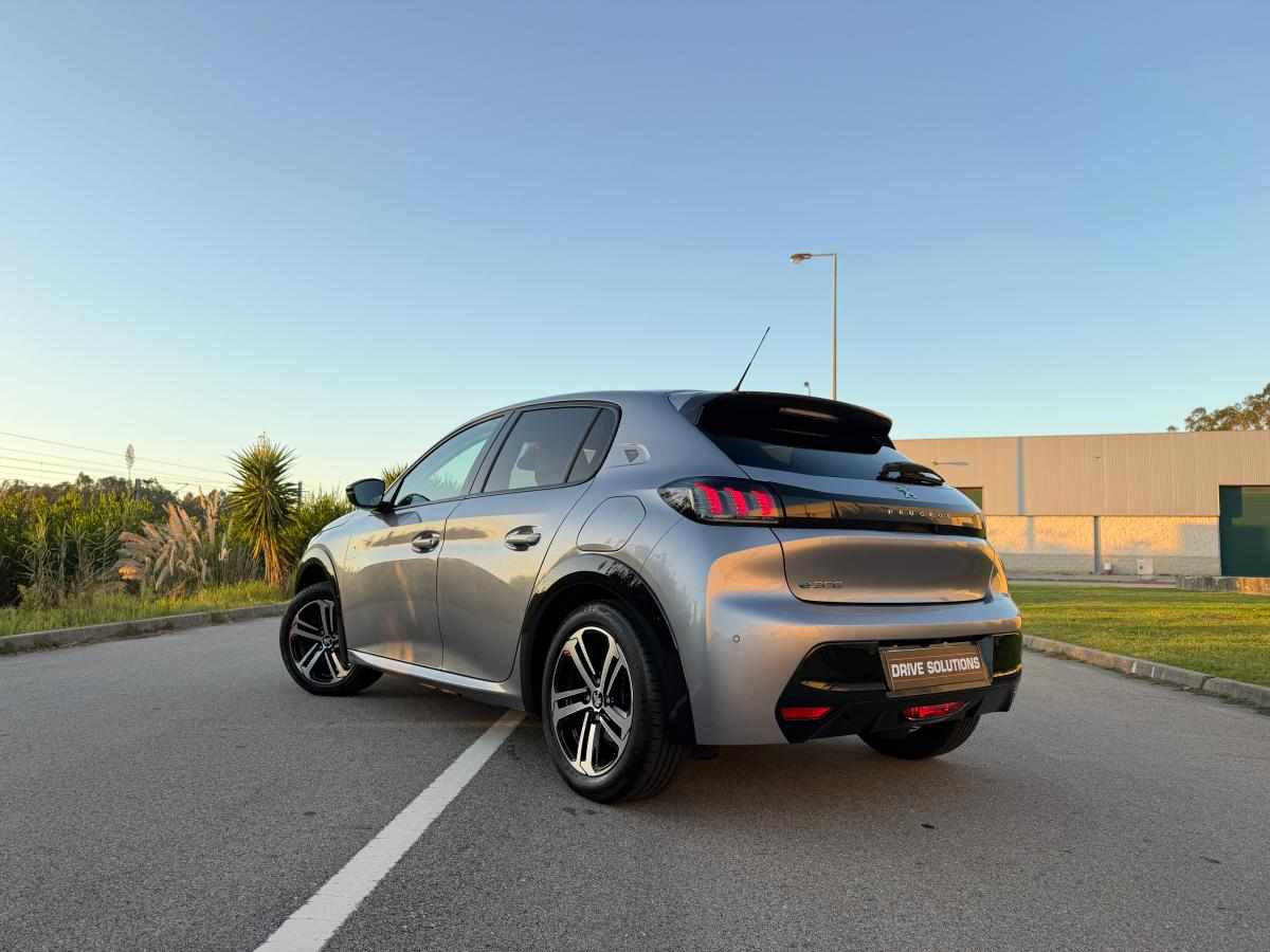 peugeot-e-208-ev-50-kwh-2022-eletrico