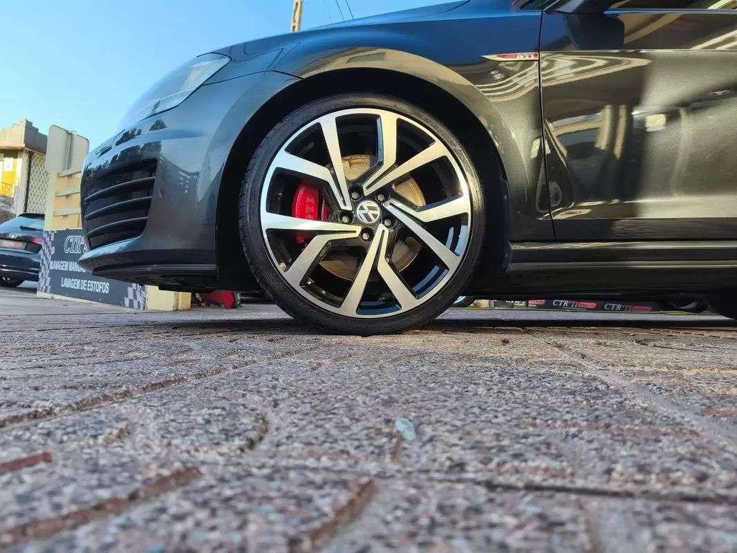 volkswagen-golf-2014-gasolina-1984cc