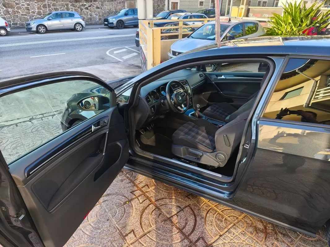 volkswagen-golf-2014-gasolina-1984cc