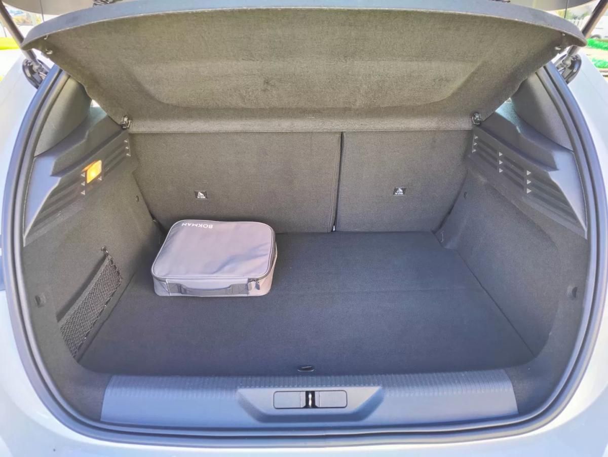 peugeot-308-2023-hibrido-1598cc