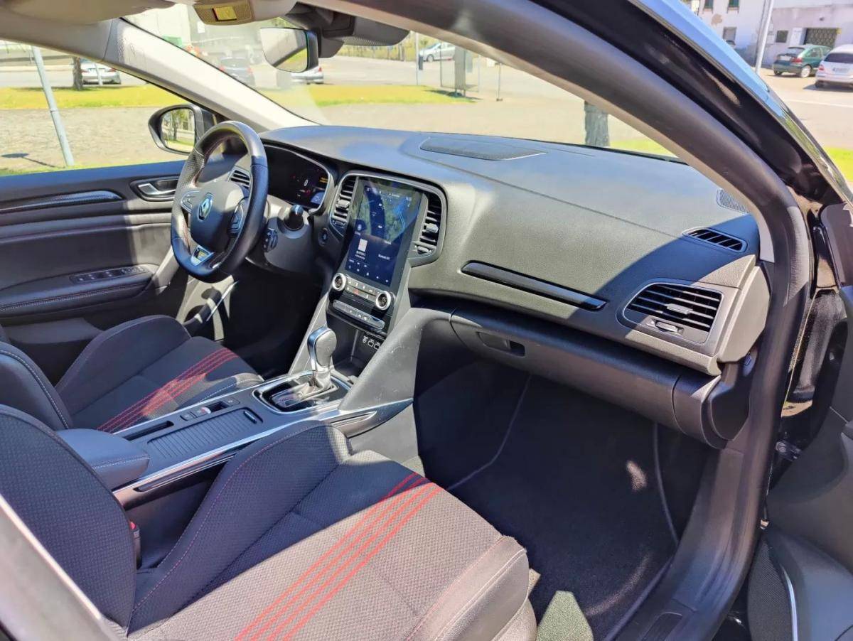 renault-megane-sport-tourer-2023-hibrido-a-gasolina-1598cc