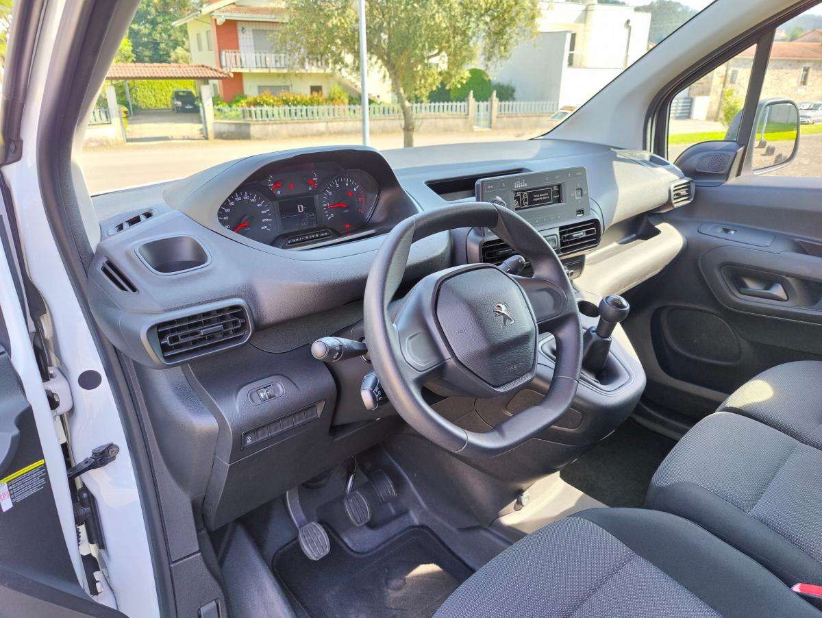 peugeot-partner-2021-diesel-1499cc