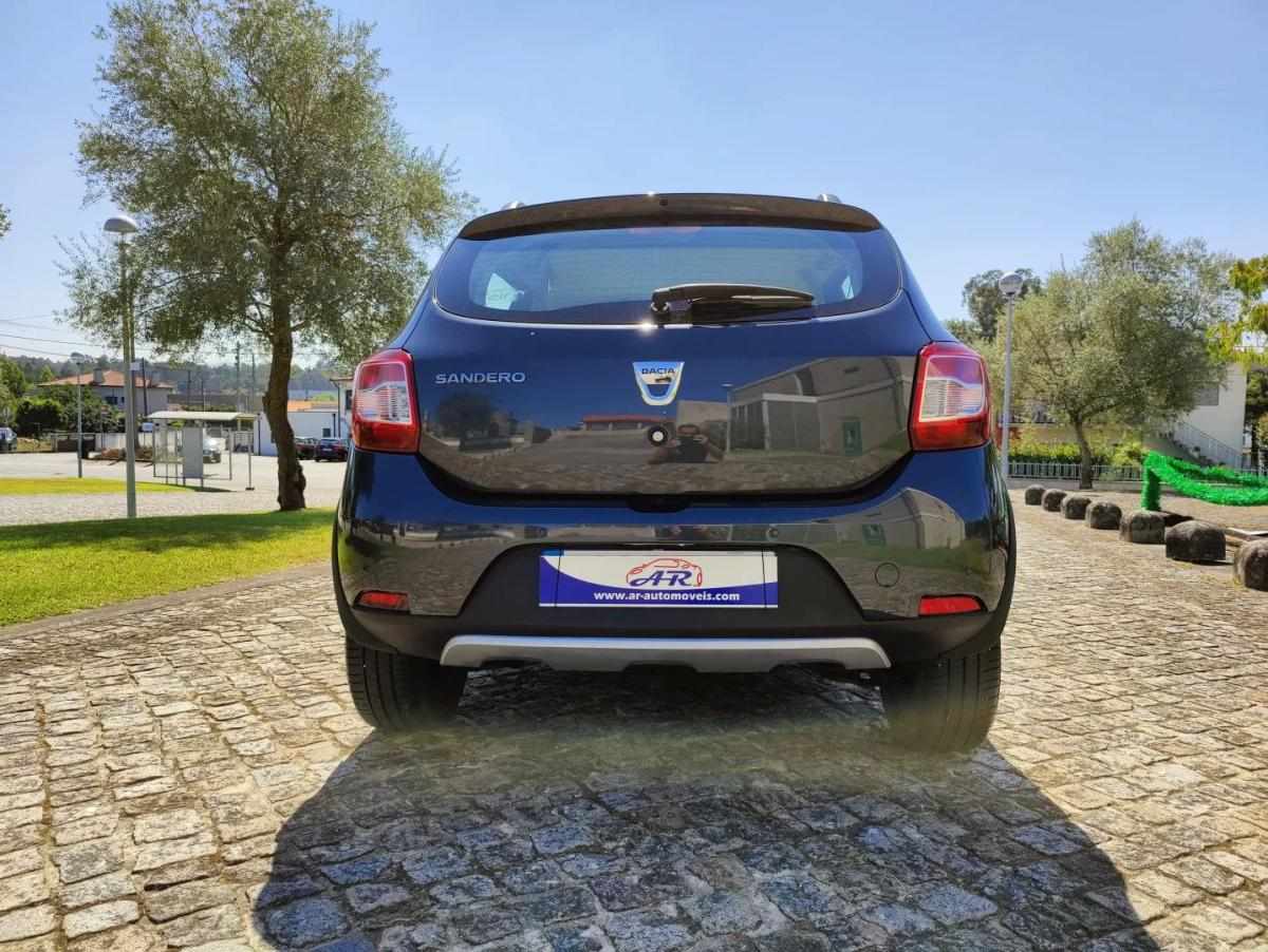 dacia-sandero-2016-gasolina-898cc