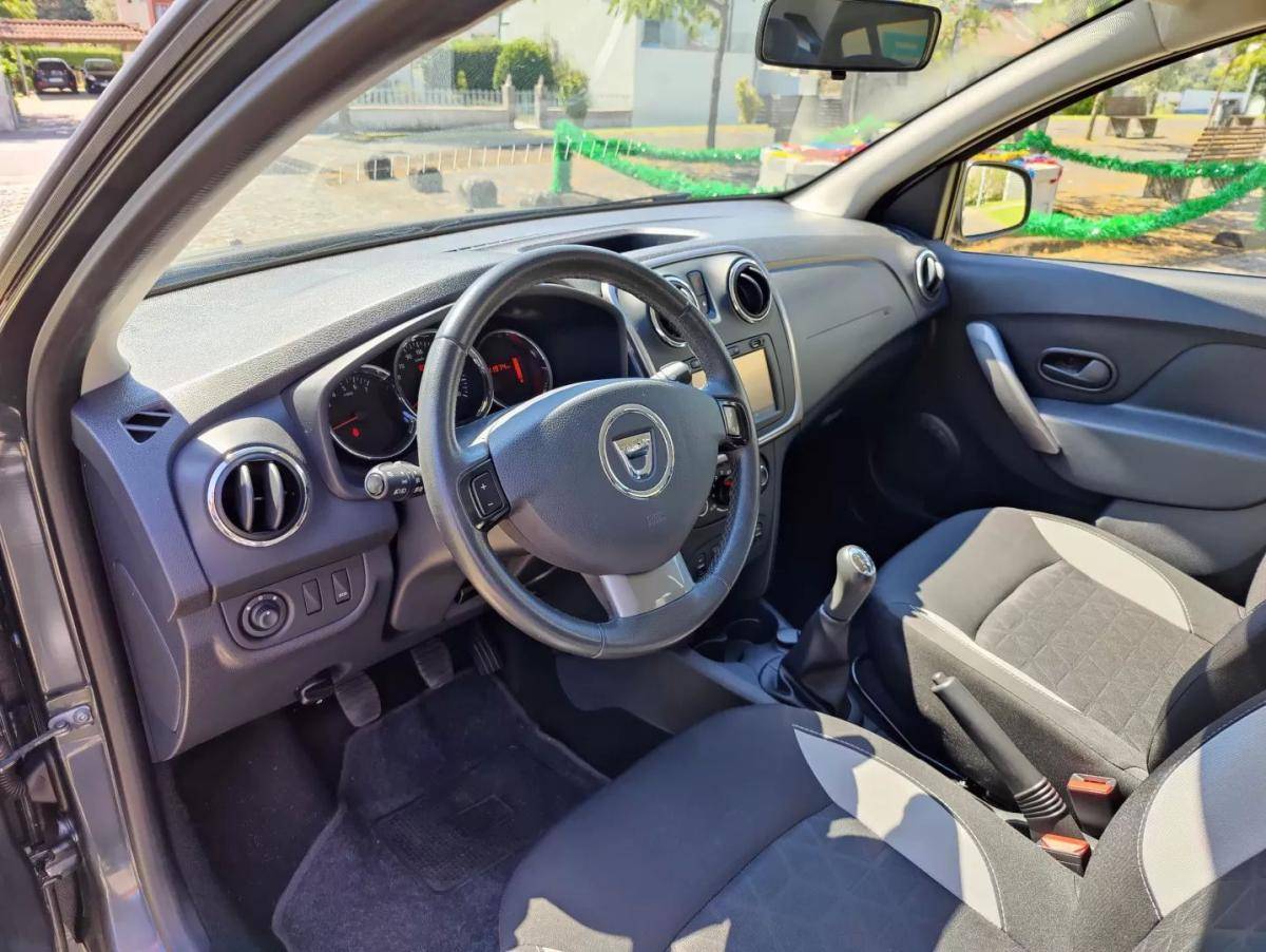 dacia-sandero-2016-gasolina-898cc