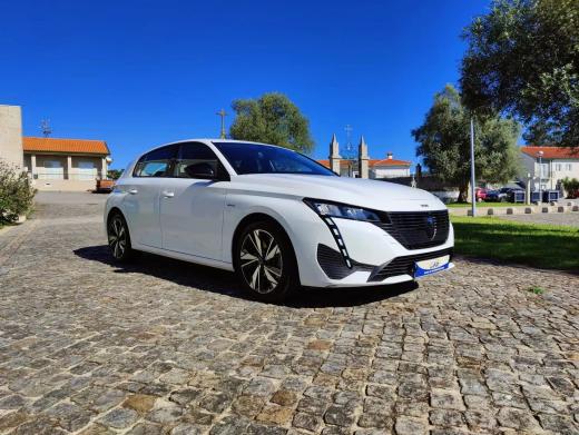 peugeot-308-2023-hibrido-1598cc