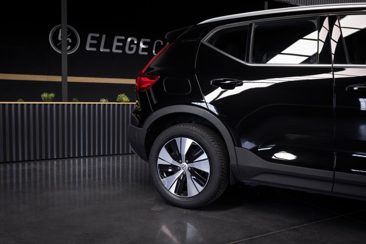 volvo-xc40-2022-hibrido-a-gasolina-1477cc