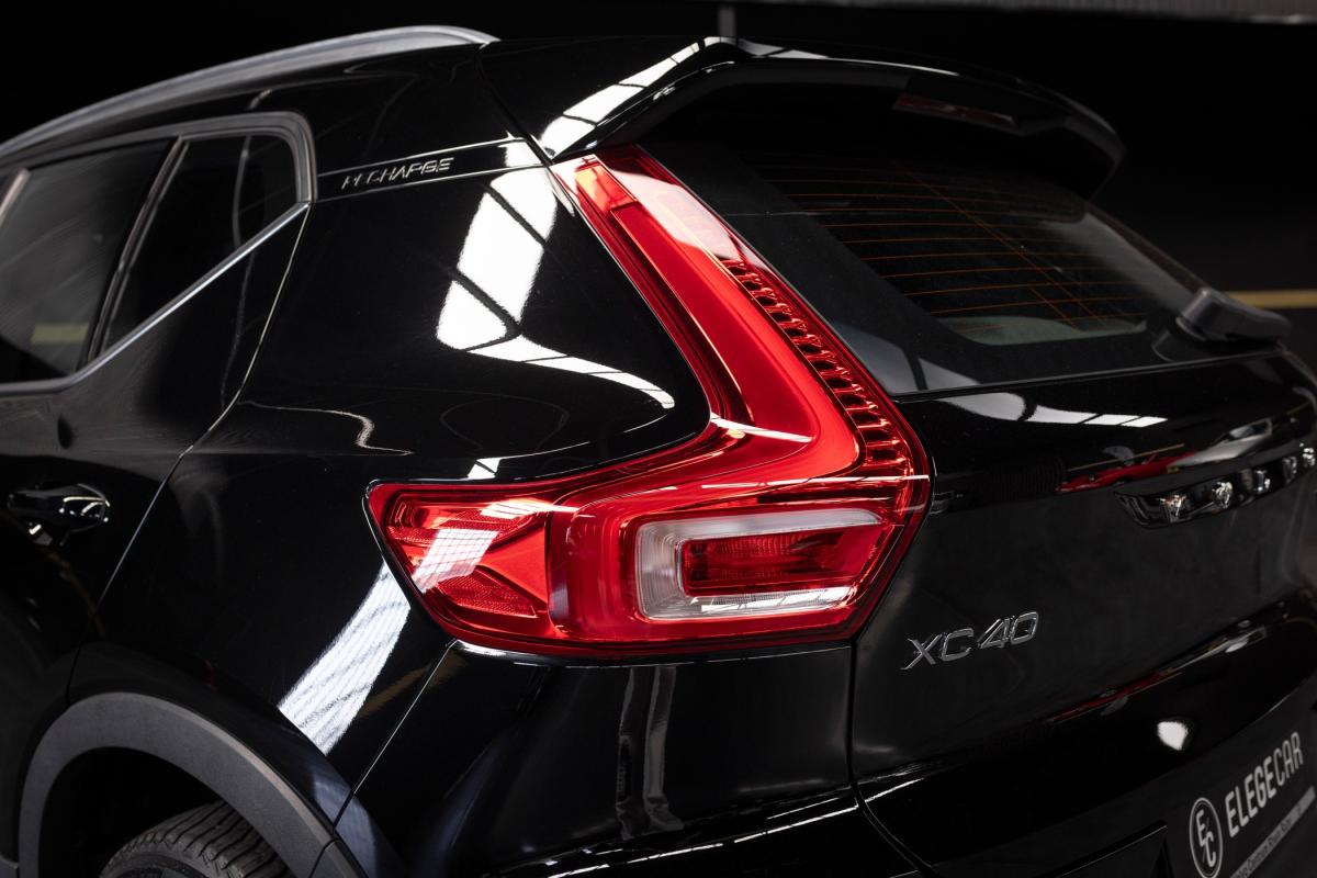 volvo-xc40-2022-hibrido-a-gasolina-1477cc