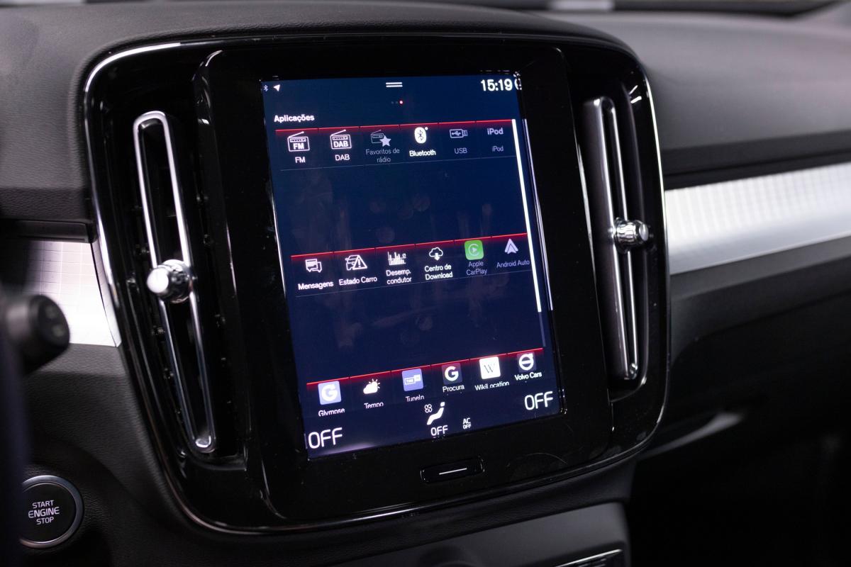 volvo-xc40-2022-hibrido-a-gasolina-1477cc