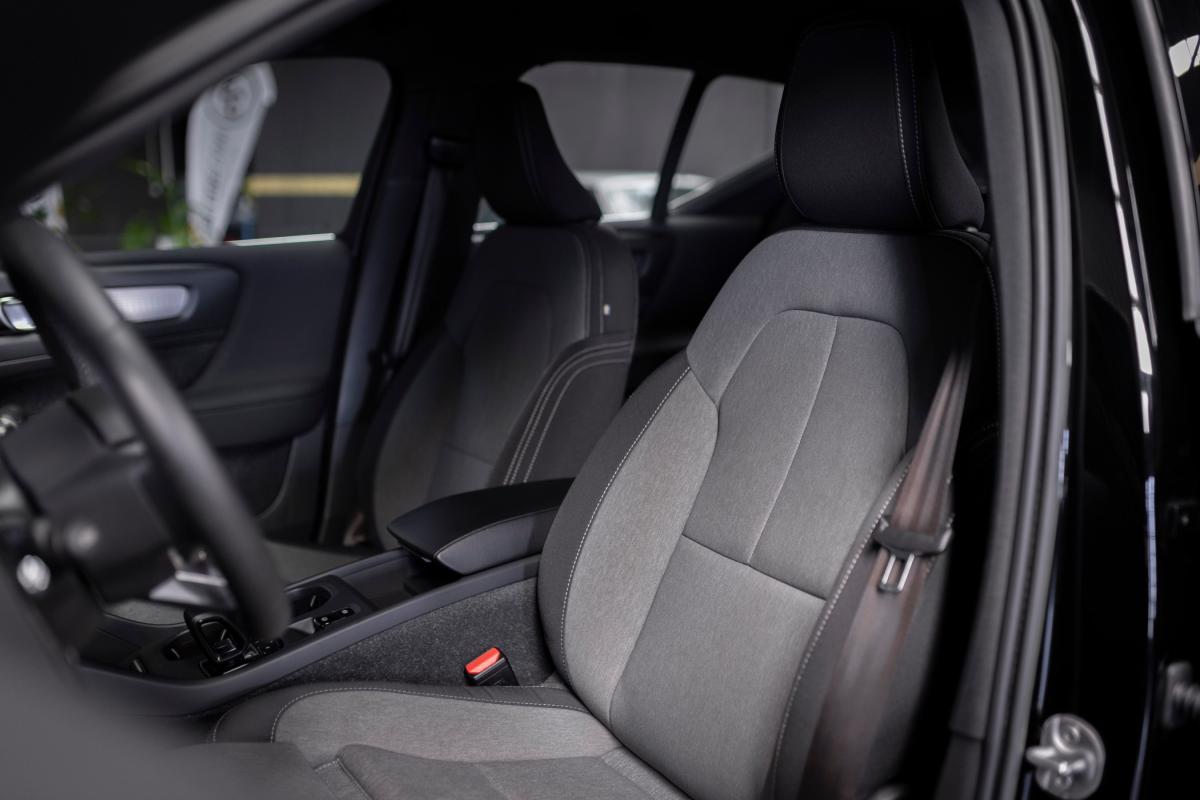 volvo-xc40-2022-hibrido-a-gasolina-1477cc