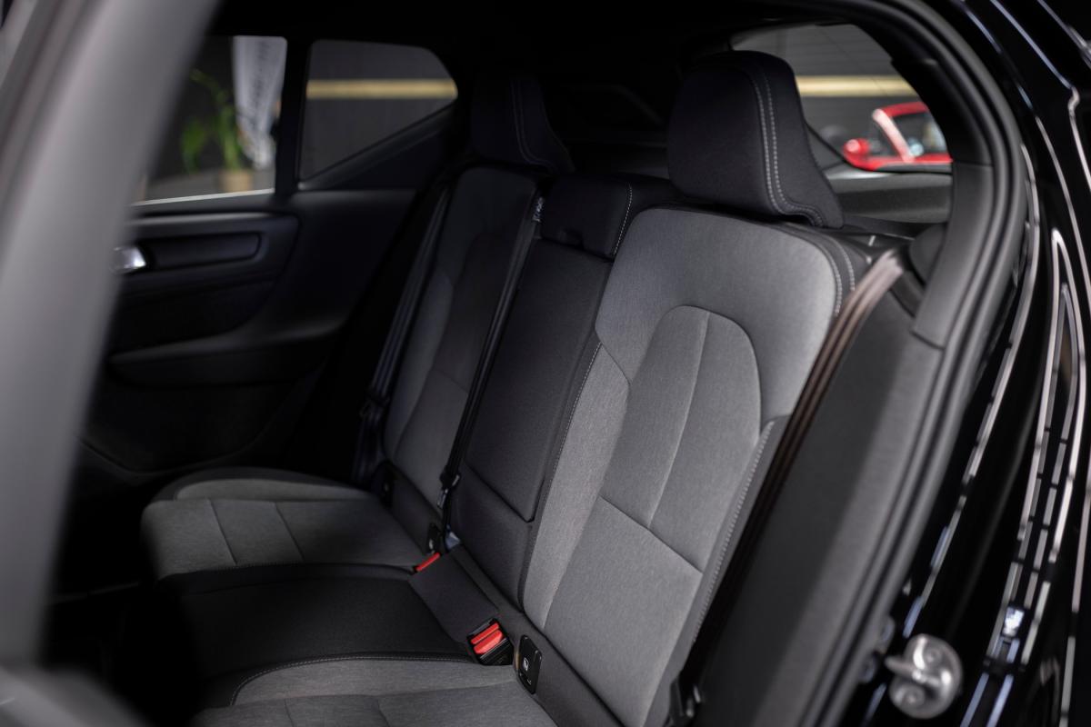 volvo-xc40-2022-hibrido-a-gasolina-1477cc