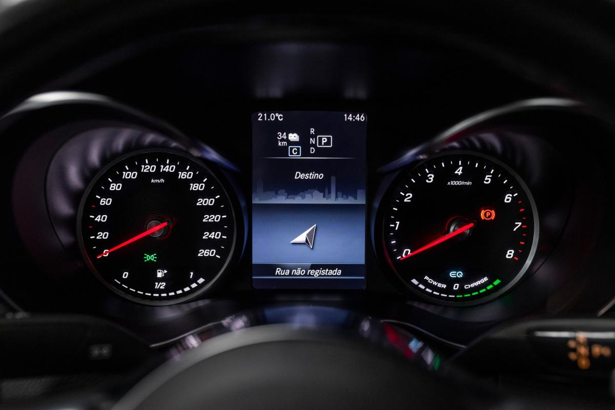 mercedes-benz-glc-2022-hibrido-a-gasolina-1991cc