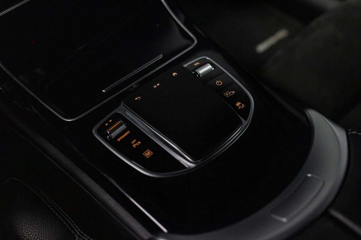 mercedes-benz-glc-2022-hibrido-a-gasolina-1991cc