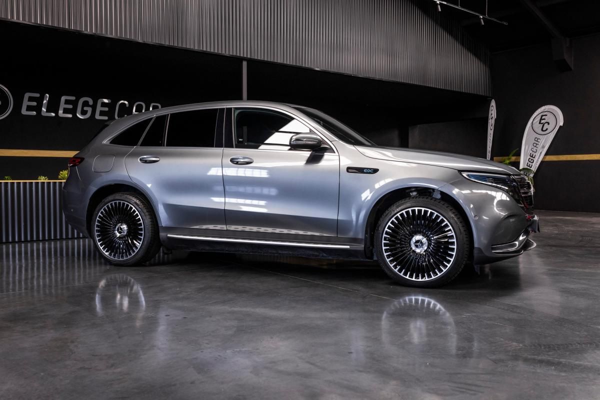 mercedes-benz-eqc-2022-eletrico-500cc